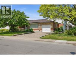 2 DEERBORN Drive, Hamilton, Ontario