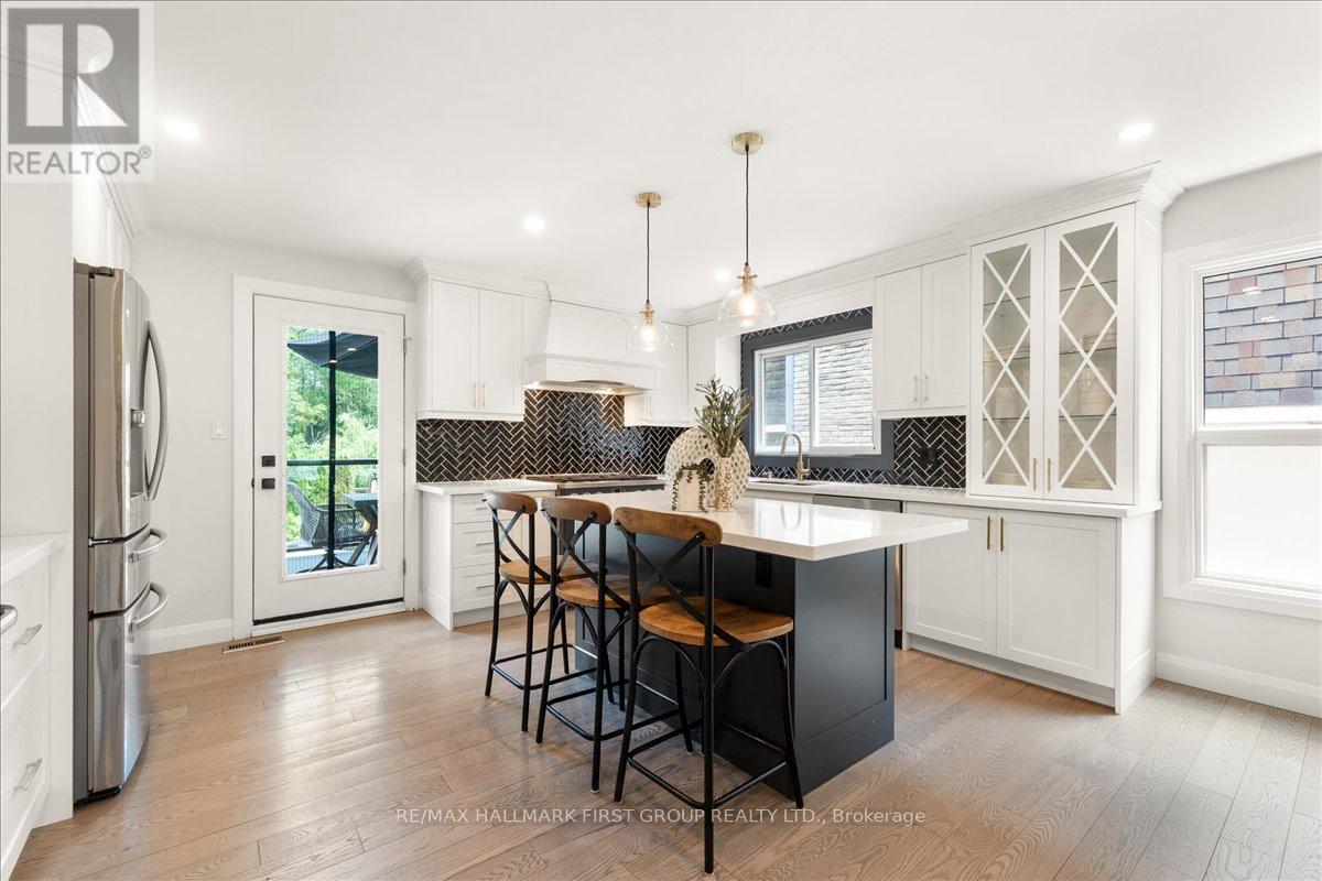 1797 Storrington Street, Pickering, Ontario  L1V 2X2 - Photo 13 - E13513612