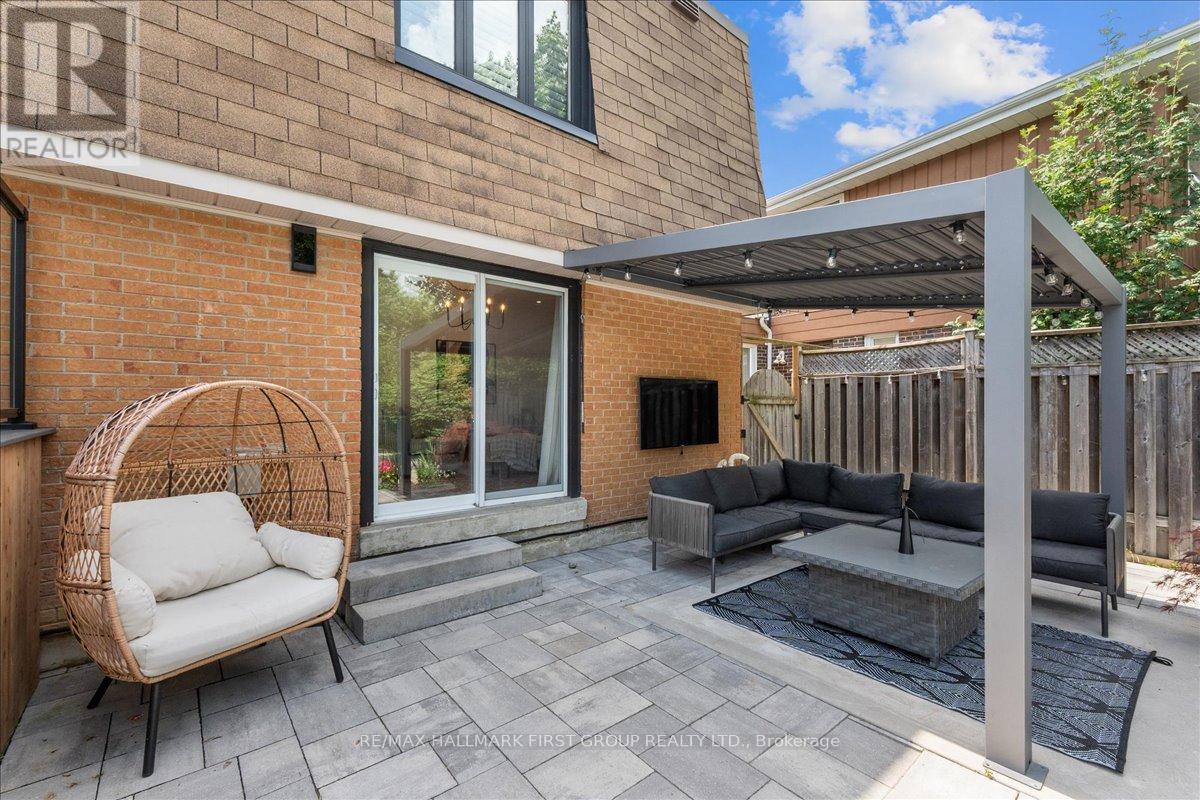 1797 Storrington Street, Pickering, Ontario  L1V 2X2 - Photo 33 - E13513612