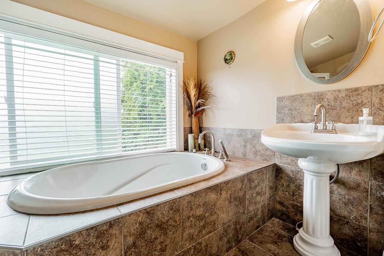 7714 216 Street, Langley, British Columbia  V2Y 2S5 - Photo 24 - R3141982