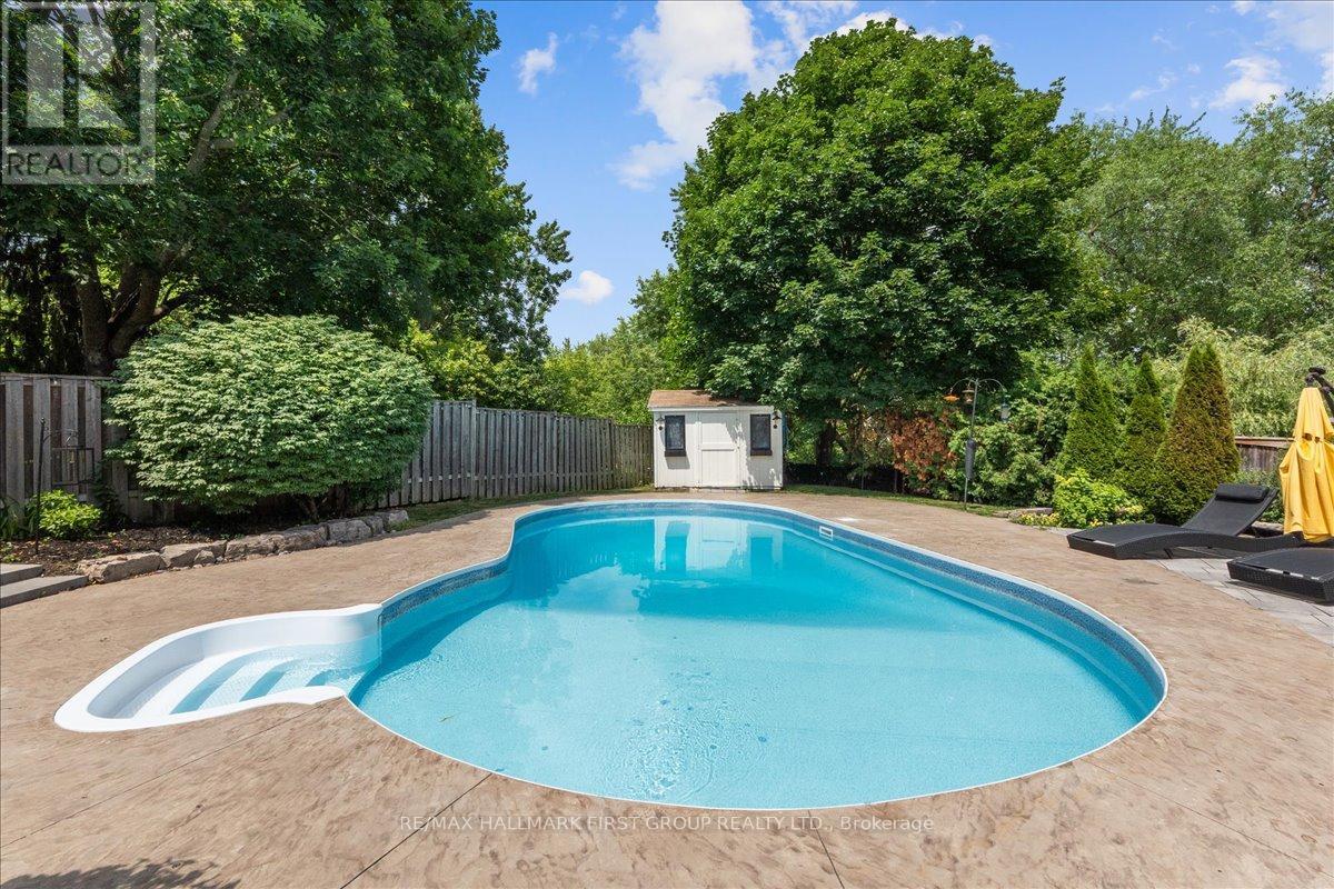 1797 Storrington Street, Pickering, Ontario  L1V 2X2 - Photo 39 - E13513612
