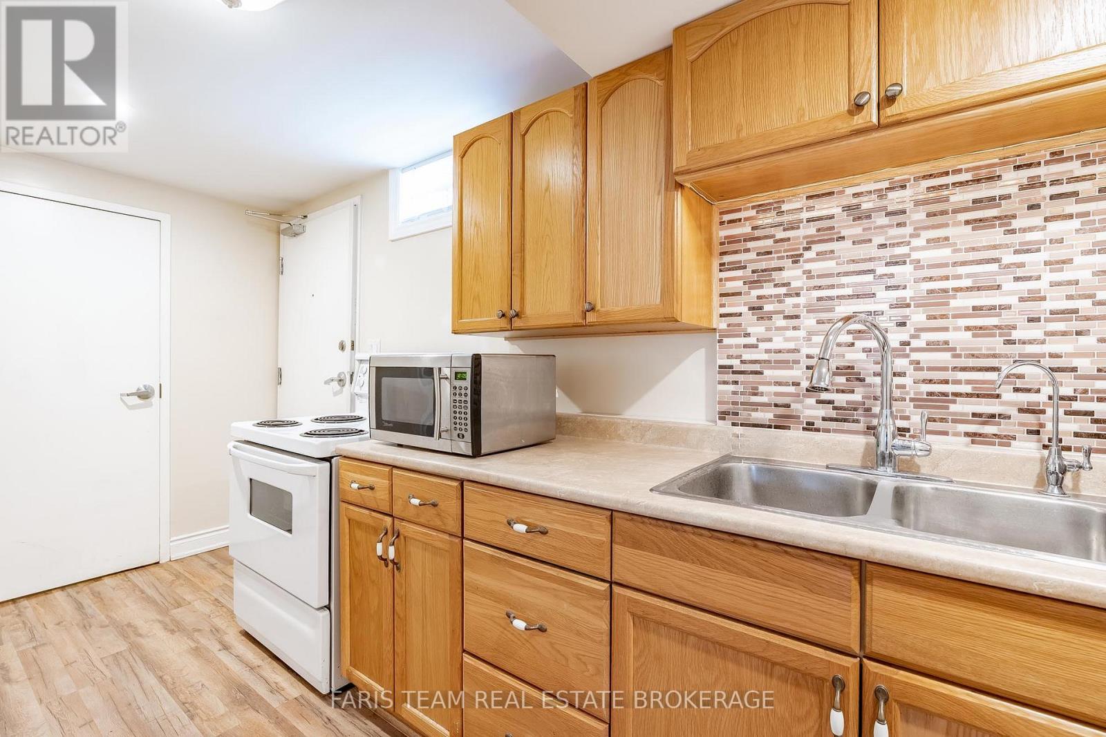 24 Shortreed Court, Barrie, Ontario  L4N 7H8 - Photo 22 - S13512996