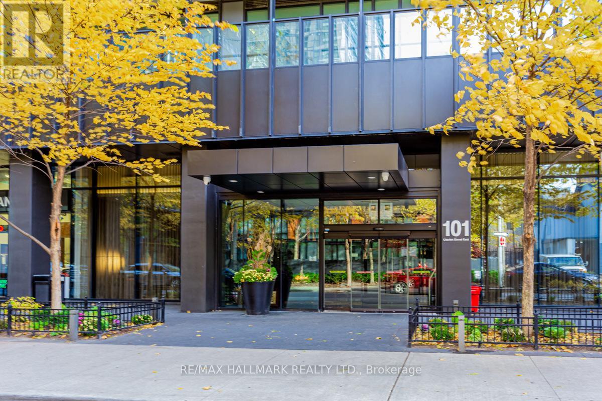 1706 - 101 Charles Street E, Toronto, Ontario  M4Y 0A9 - Photo 2 - C13514438