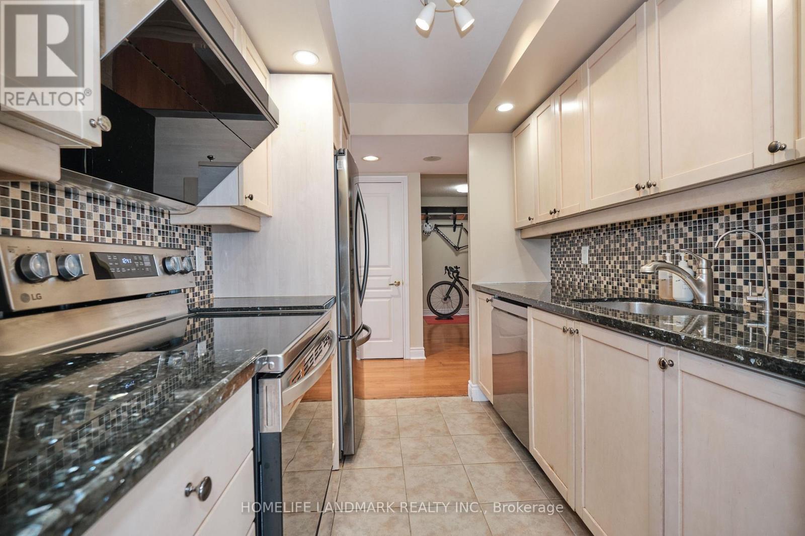 2119 - 15 Northtown Way, Toronto, Ontario  M2N 7A2 - Photo 15 - C13514542