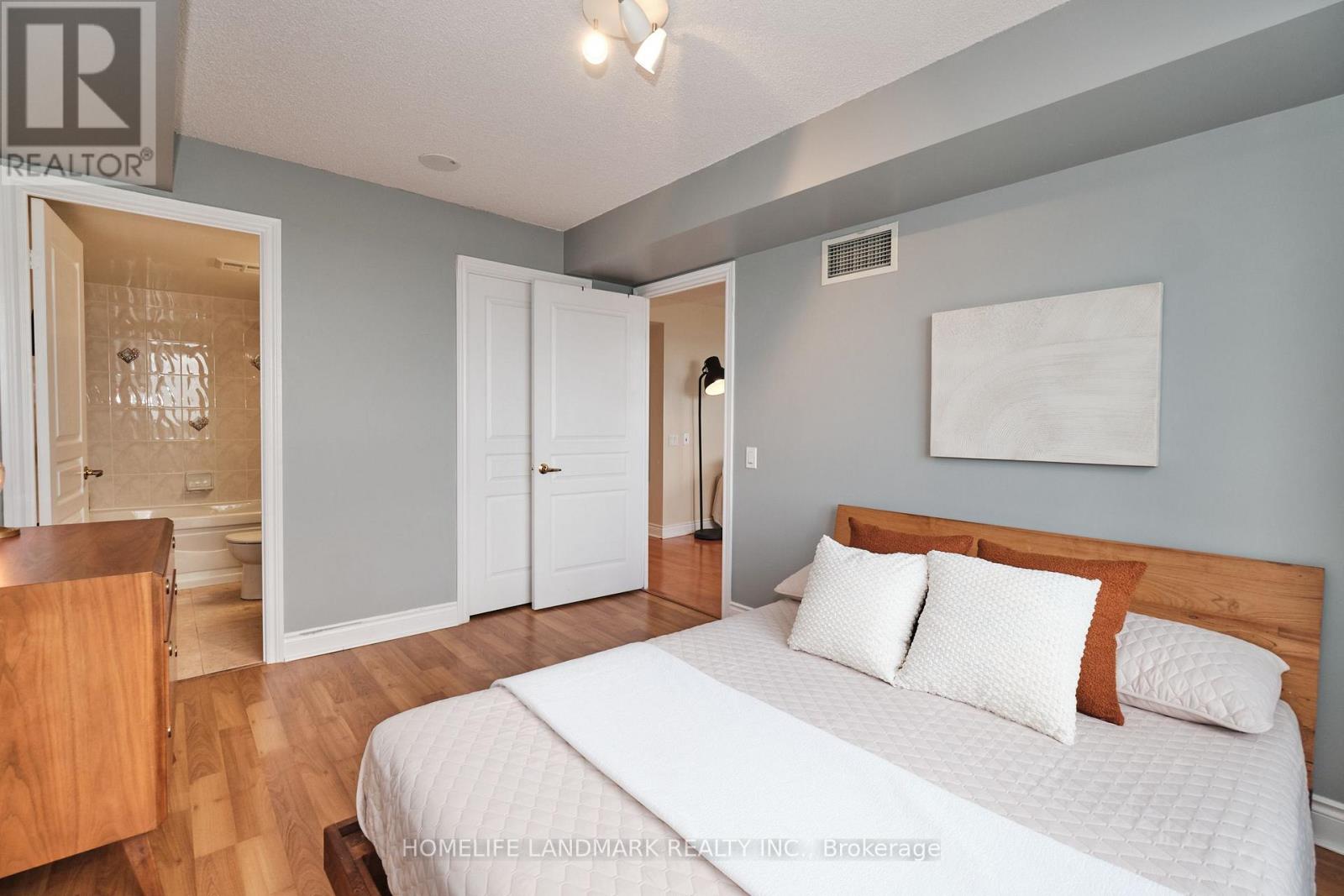 2119 - 15 Northtown Way, Toronto, Ontario  M2N 7A2 - Photo 17 - C13514542