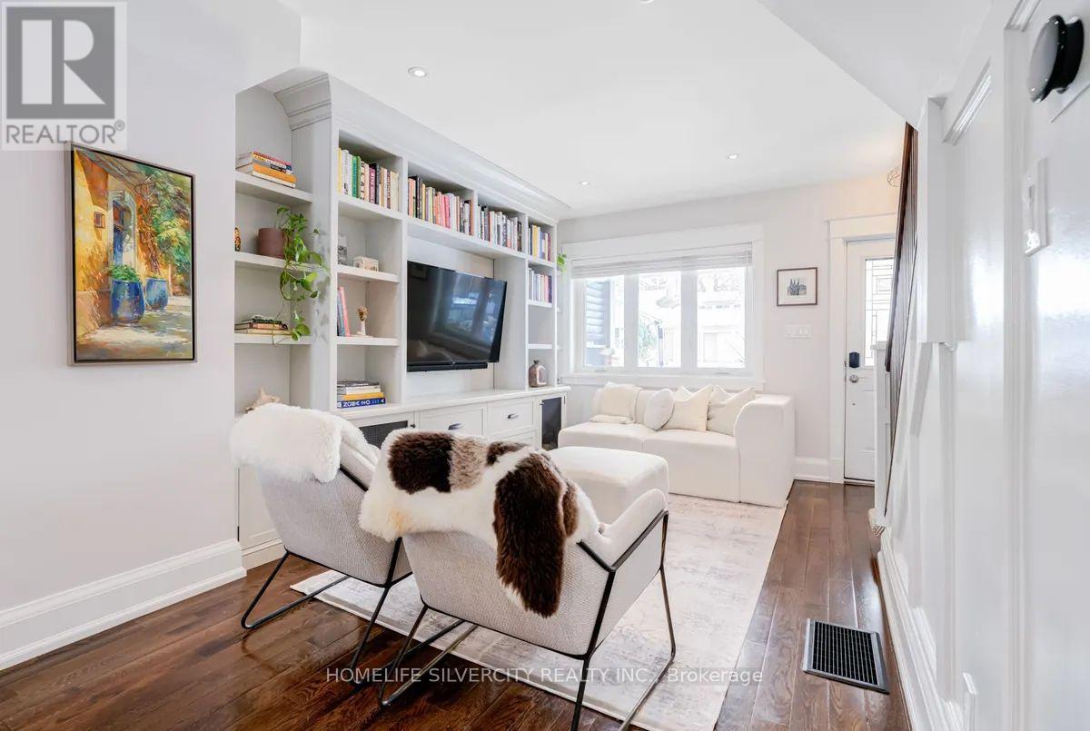 114 Springdale Boulevard, Toronto, Ontario M4J 1W9 - Photo 4 - E13514478