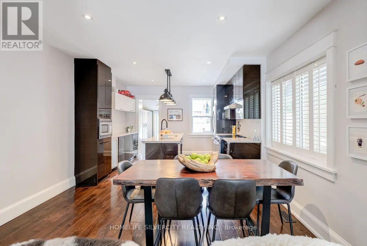 114 Springdale Boulevard, Toronto, Ontario M4J 1W9 - Photo 6 - E13514478