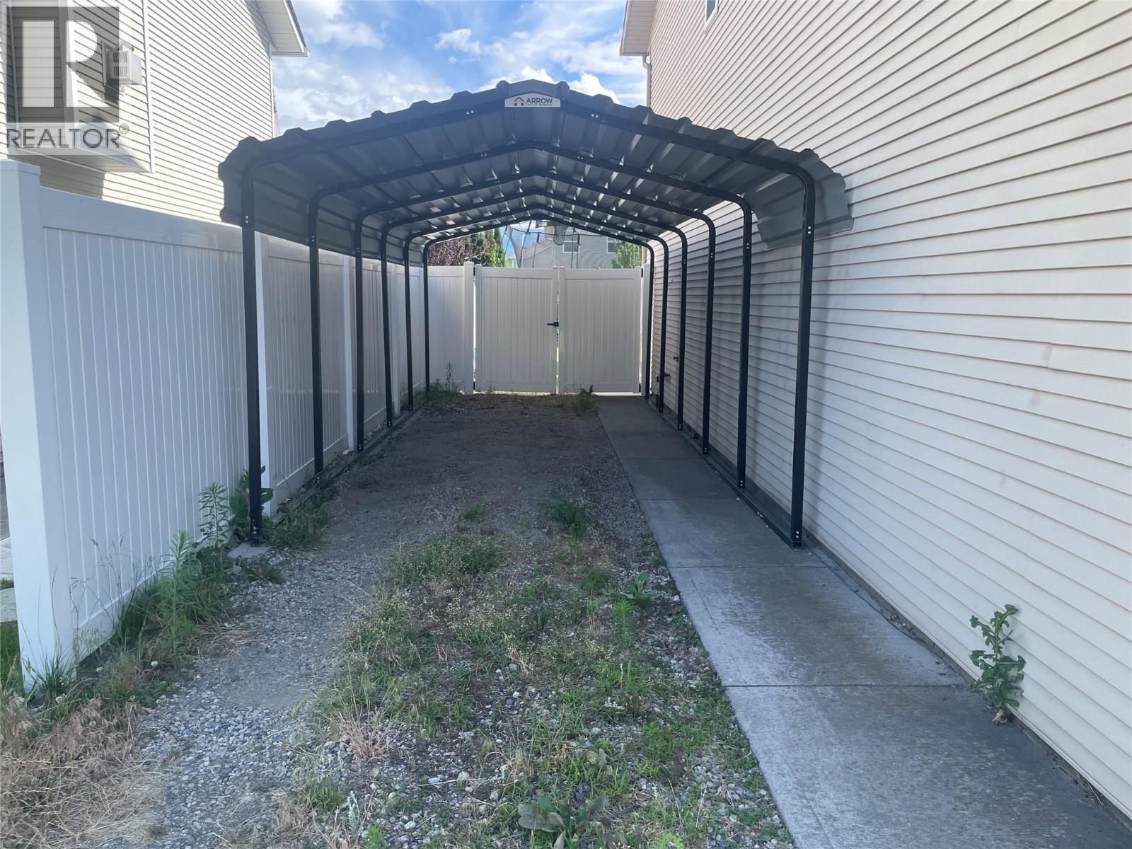 345 Fitzpatrick Road, Kelowna, British Columbia  V1X 5C8 - Photo 5 - 10392796