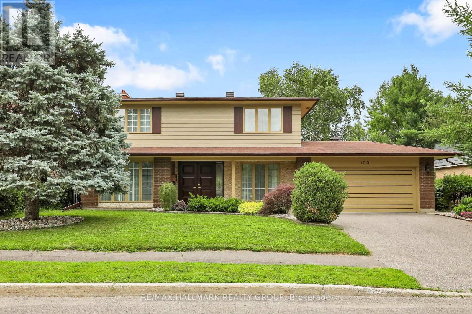 1712 PLAYFAIR DRIVE, Ottawa, Ontario
