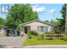 85 COCKBURN STREET, Perth, Ontario