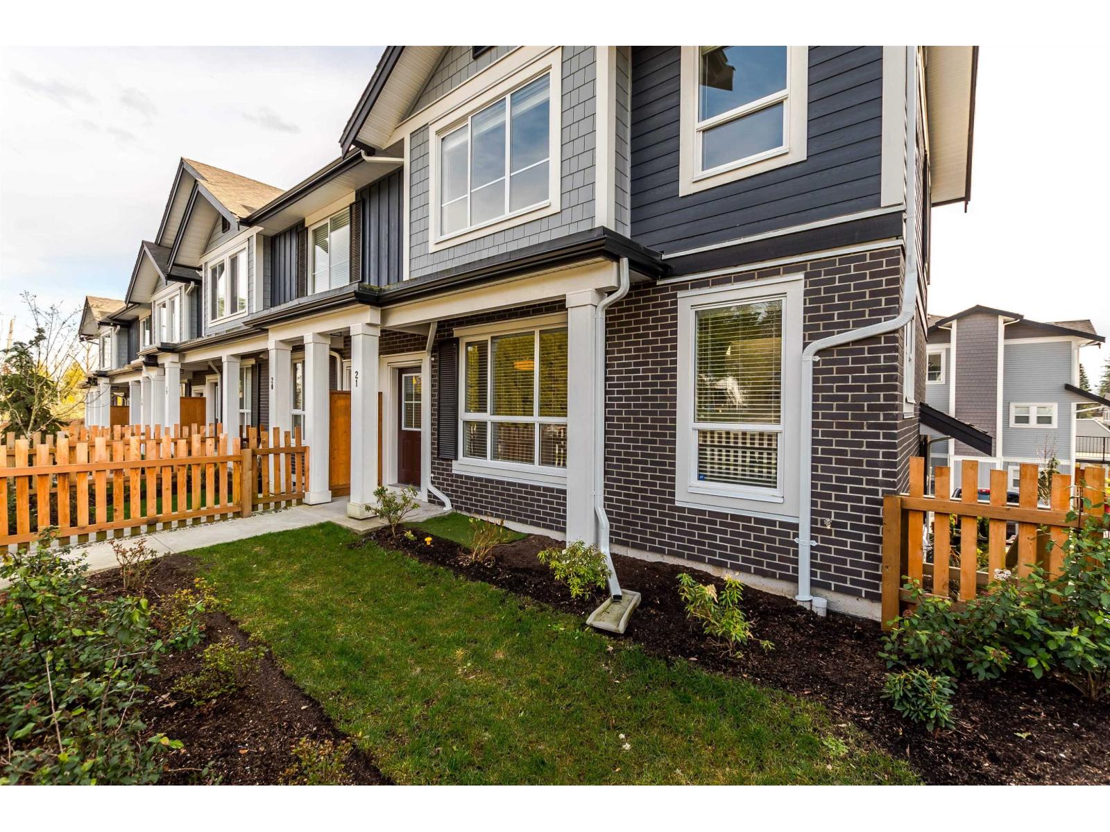 21 7157 210 Street, Langley, British Columbia  V2Y 0T3 - Photo 3 - R3141589
