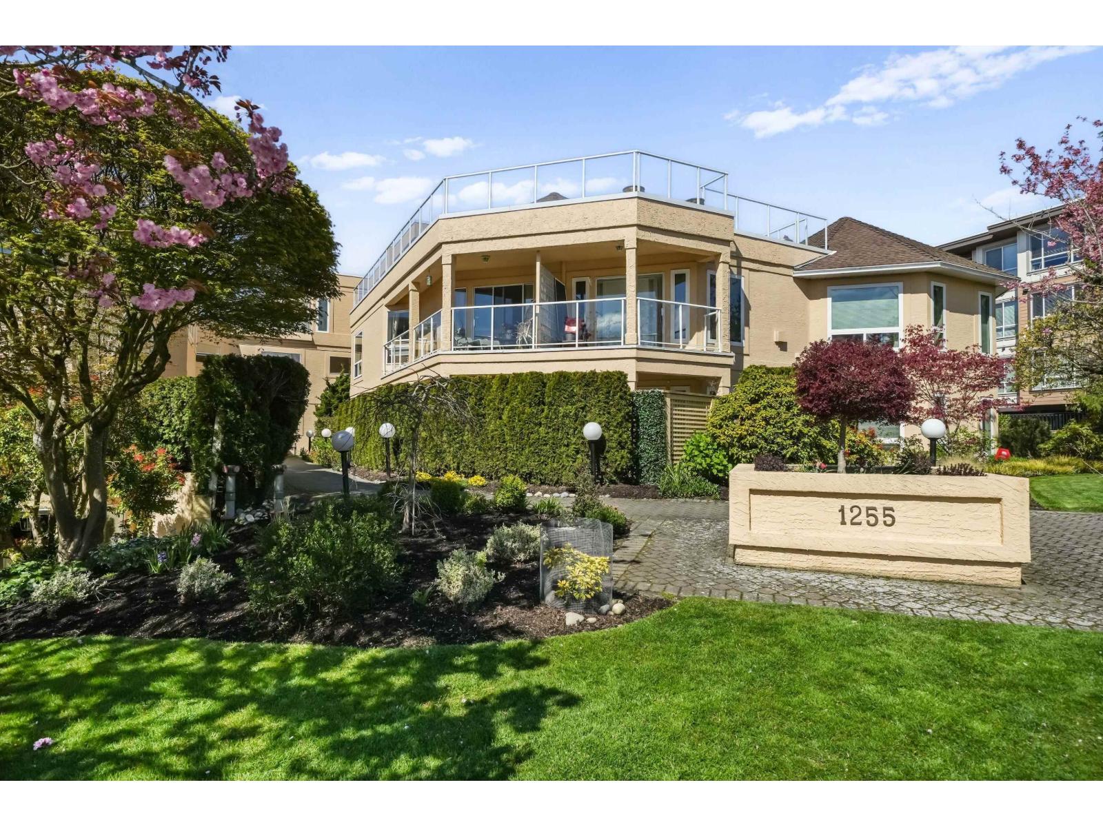 201 1255 BEST STREET, white rock, British Columbia