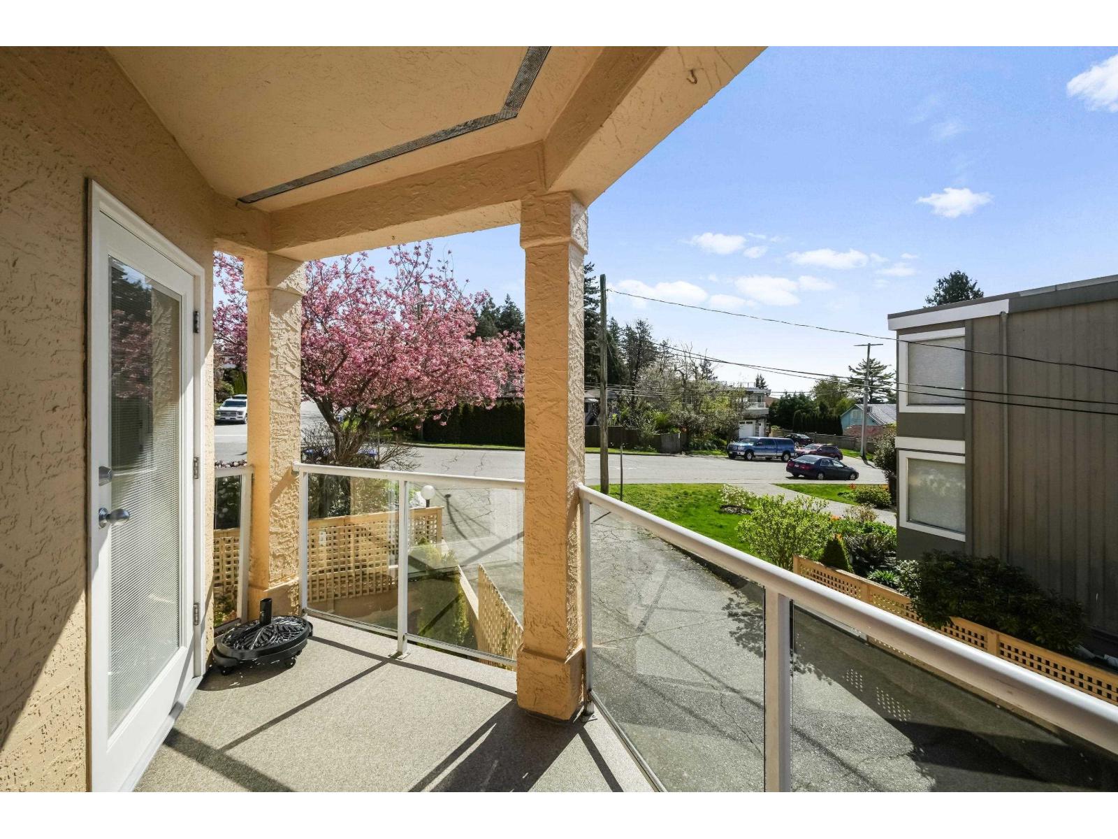 201 1255 Best Street, White Rock, British Columbia  V4B 4E1 - Photo 25 - R3141417