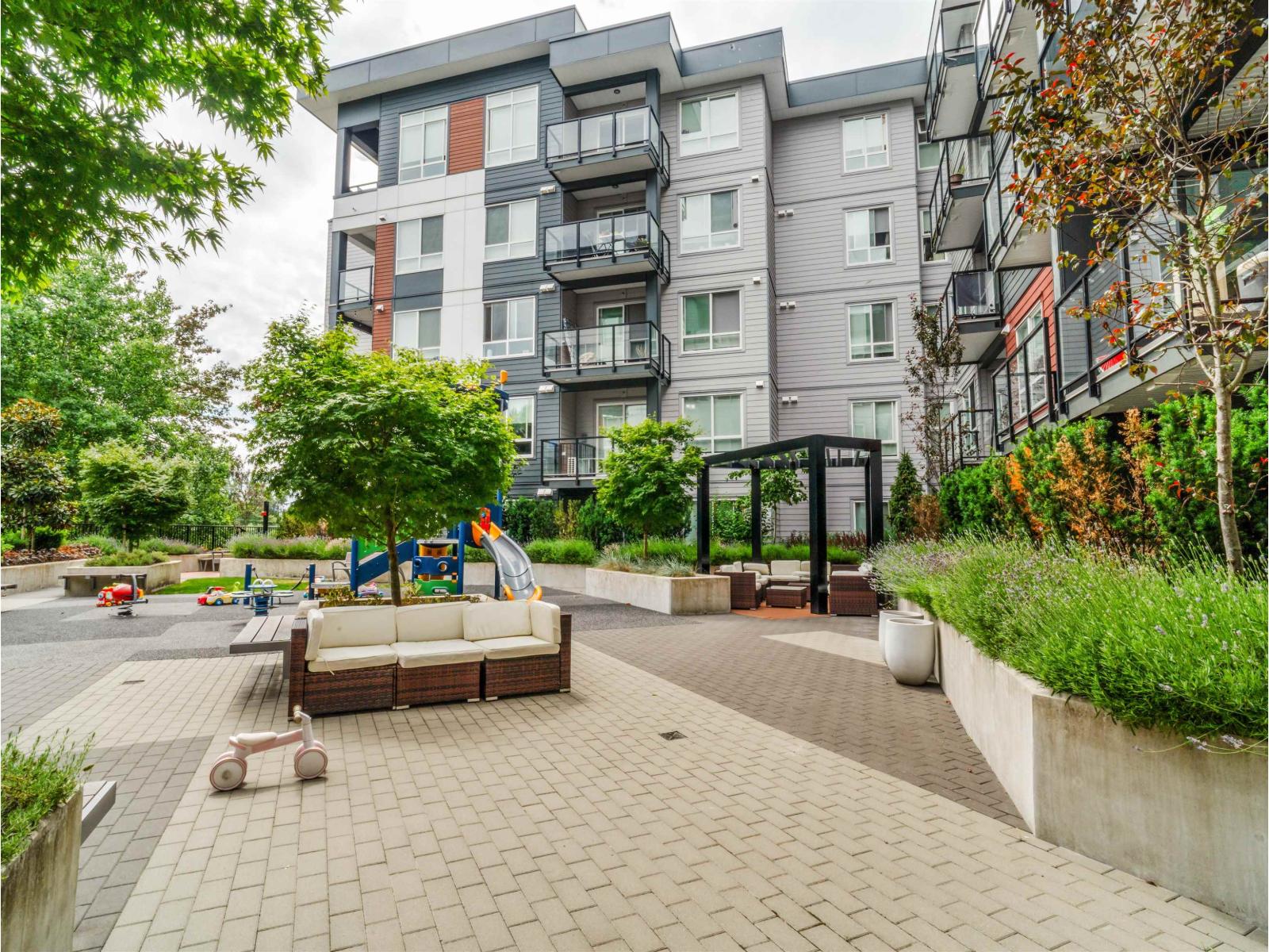 206 8117 200a Street, Langley, British Columbia  V2Y 3W9 - Photo 2 - R3141223