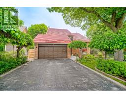 18 TRILLIUM COURT, Brampton, Ontario