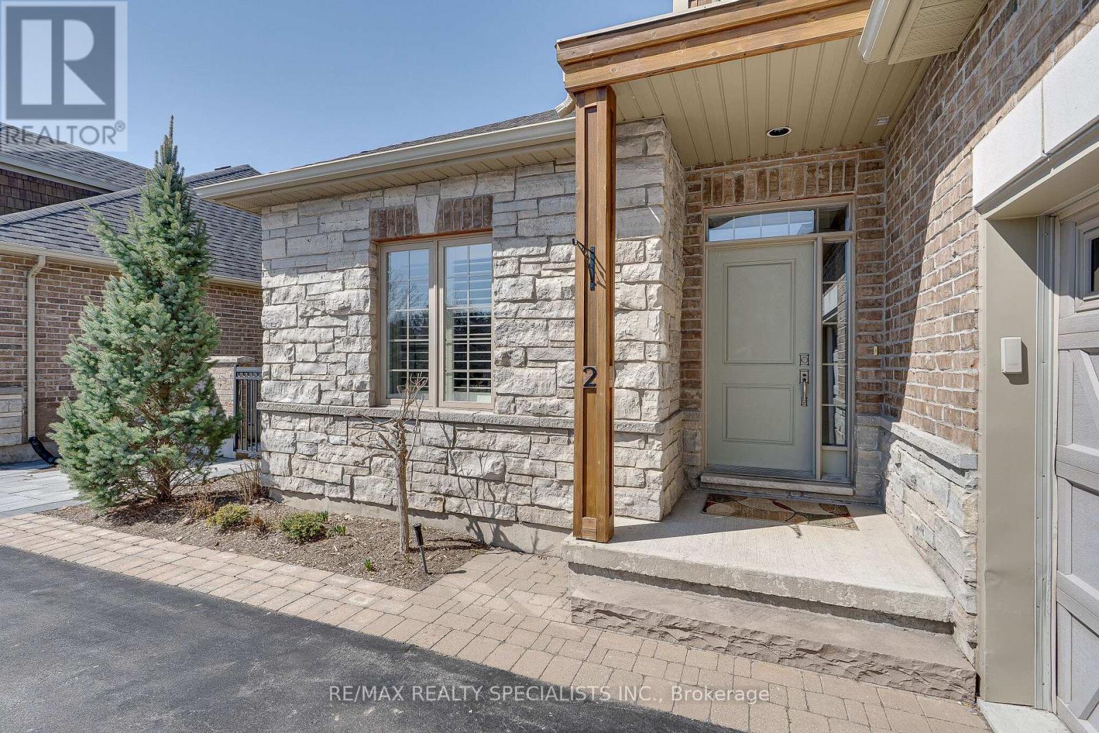 2 - 3 Reddington Drive, Caledon, Ontario  L7E 4C4 - Photo 3 - W13514512
