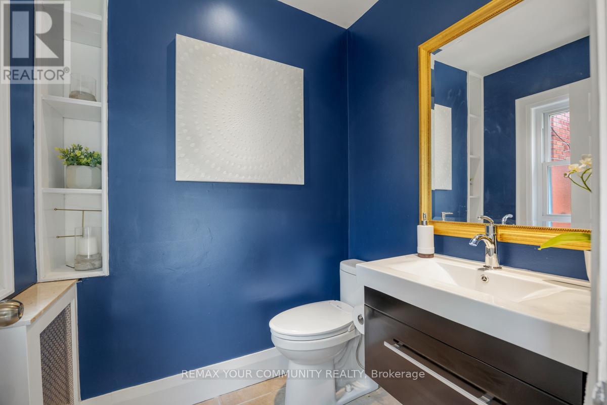82 Abbott Avenue, Toronto, Ontario M6P 1H6 - Photo 18 - W13514550