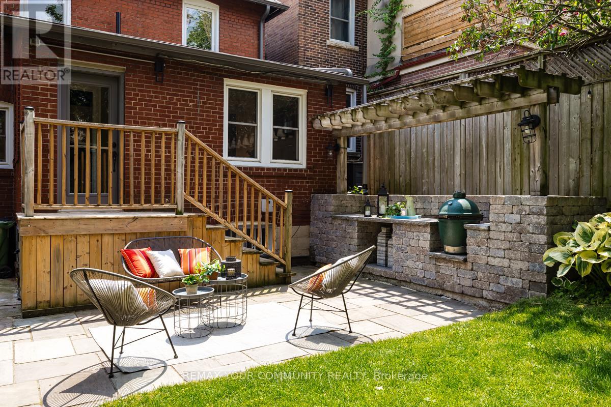 82 Abbott Avenue, Toronto, Ontario M6P 1H6 - Photo 31 - W13514550
