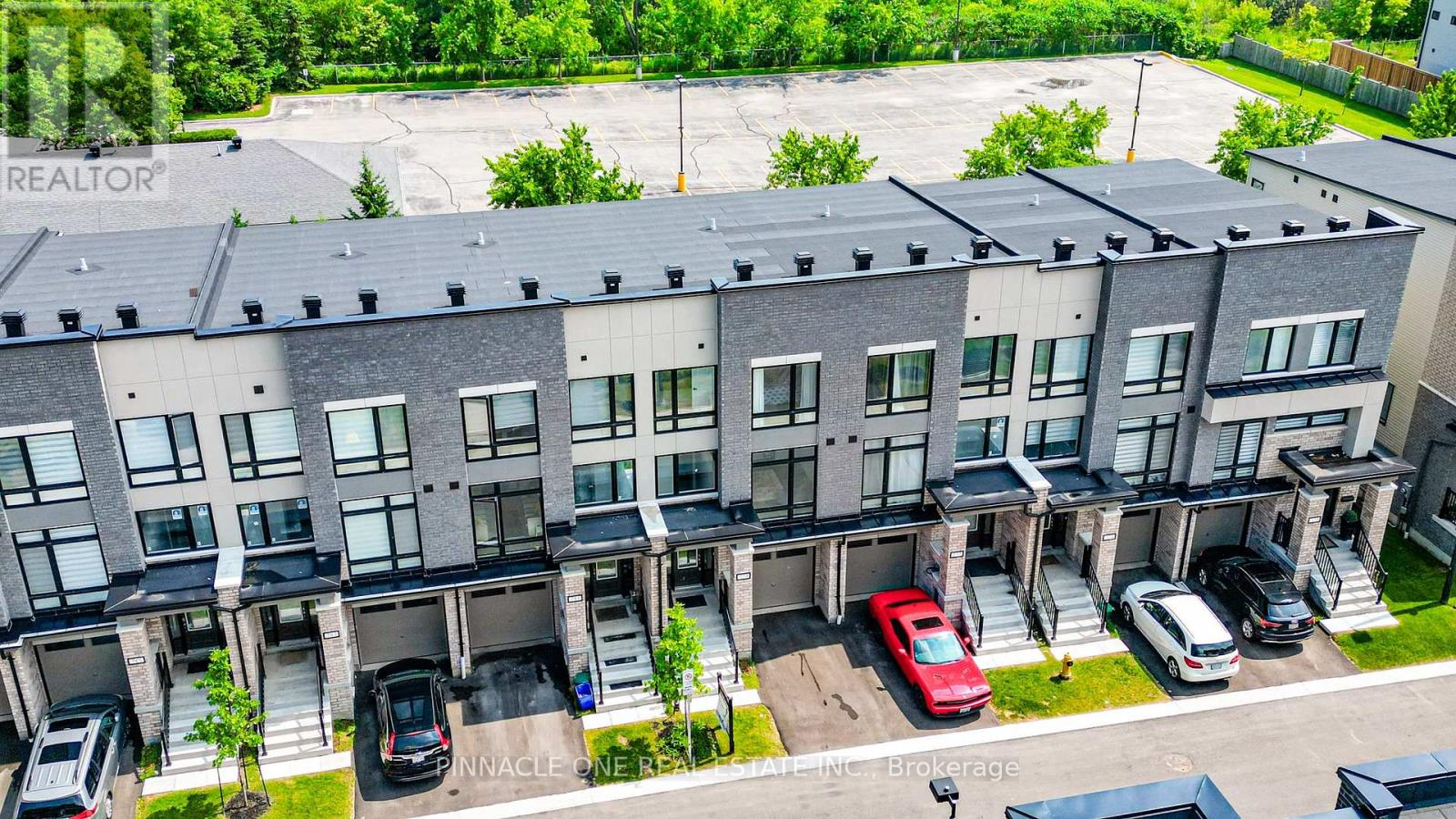 779 Heathrow Path, Oshawa, Ontario  L1K 3G4 - Photo 2 - E13507780