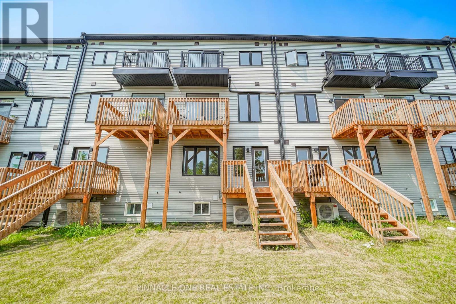 779 Heathrow Path, Oshawa, Ontario  L1K 3G4 - Photo 11 - E13507780