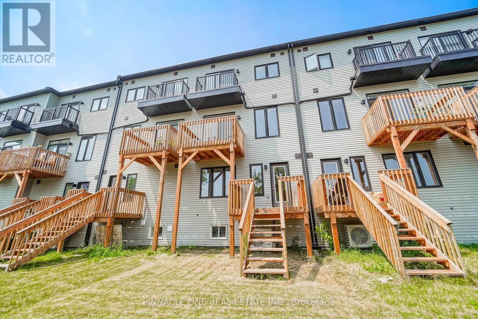 779 Heathrow Path, Oshawa, Ontario  L1K 3G4 - Photo 13 - E13507780