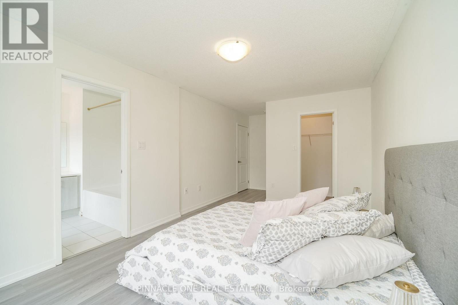 779 Heathrow Path, Oshawa, Ontario  L1K 3G4 - Photo 35 - E13507780