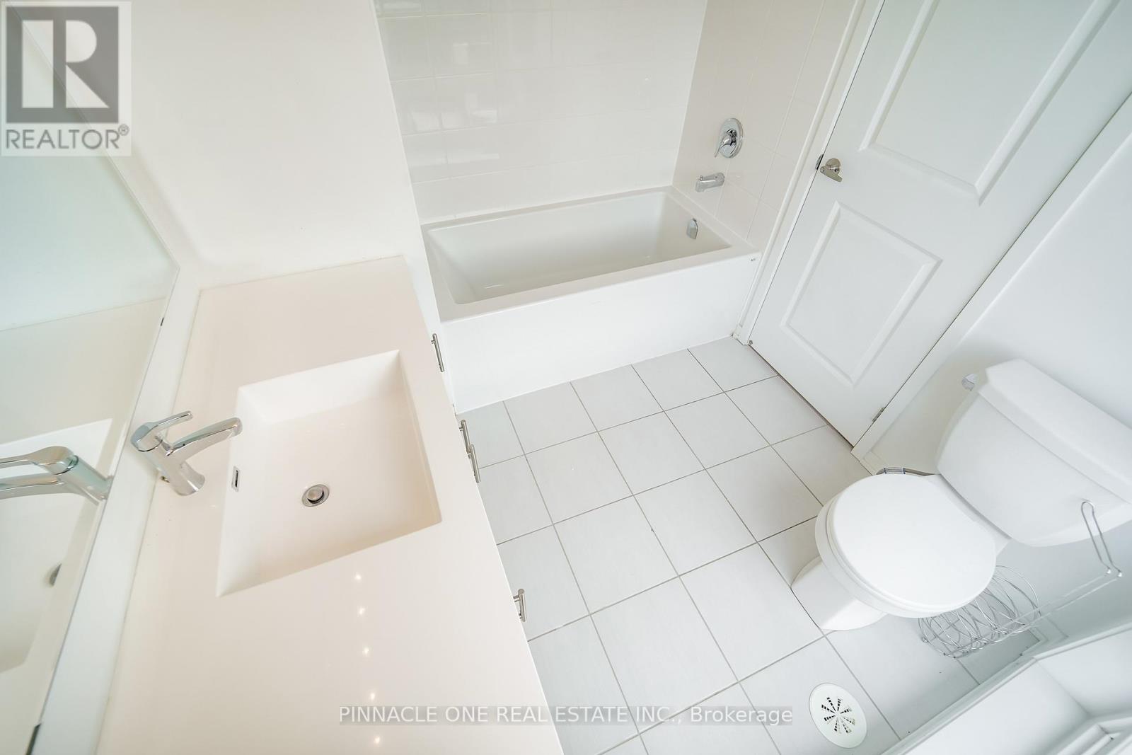 779 Heathrow Path, Oshawa, Ontario  L1K 3G4 - Photo 37 - E13507780