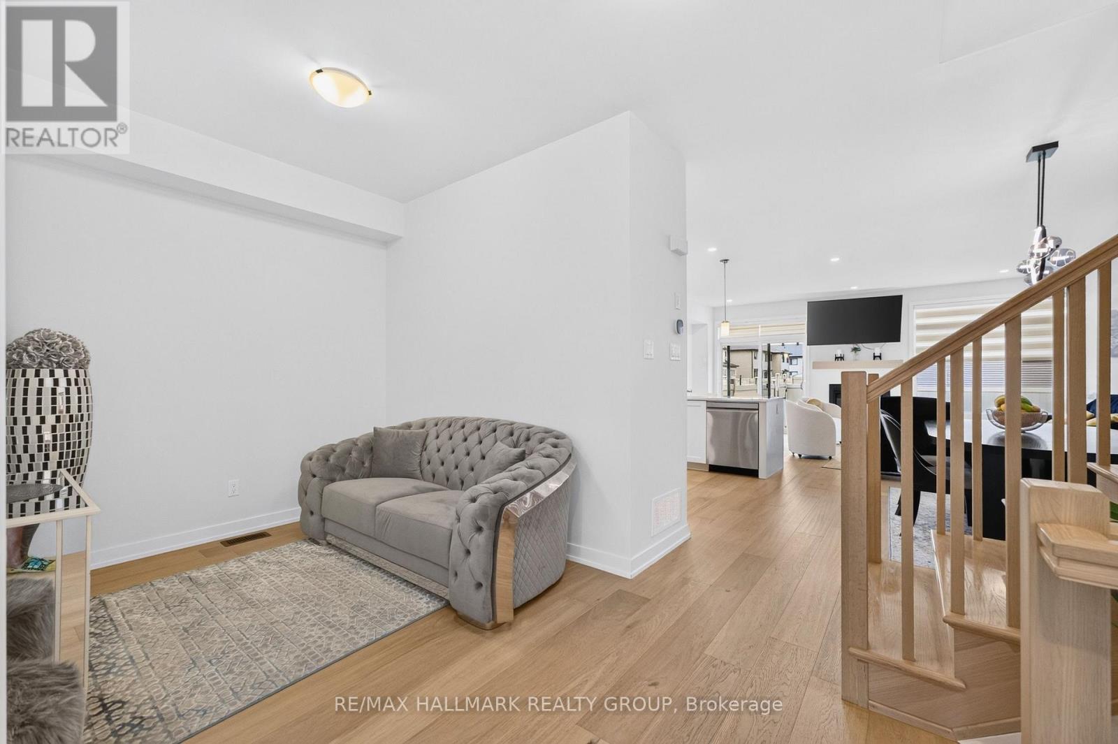 3160 Alpenstock Avenue, Ottawa, Ontario  K1W 0W1 - Photo 5 - X13514826