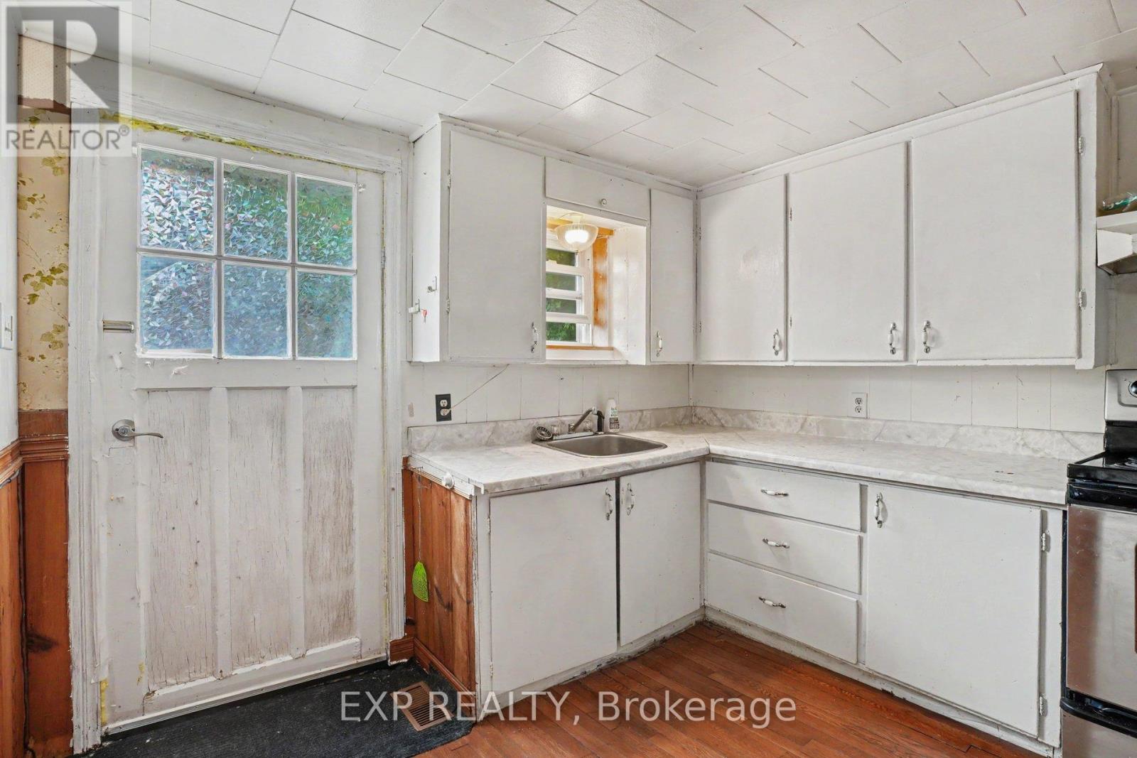 120 Bonnechere Street E, Bonnechere Valley, Ontario  K0J 1T0 - Photo 8 - X13514860