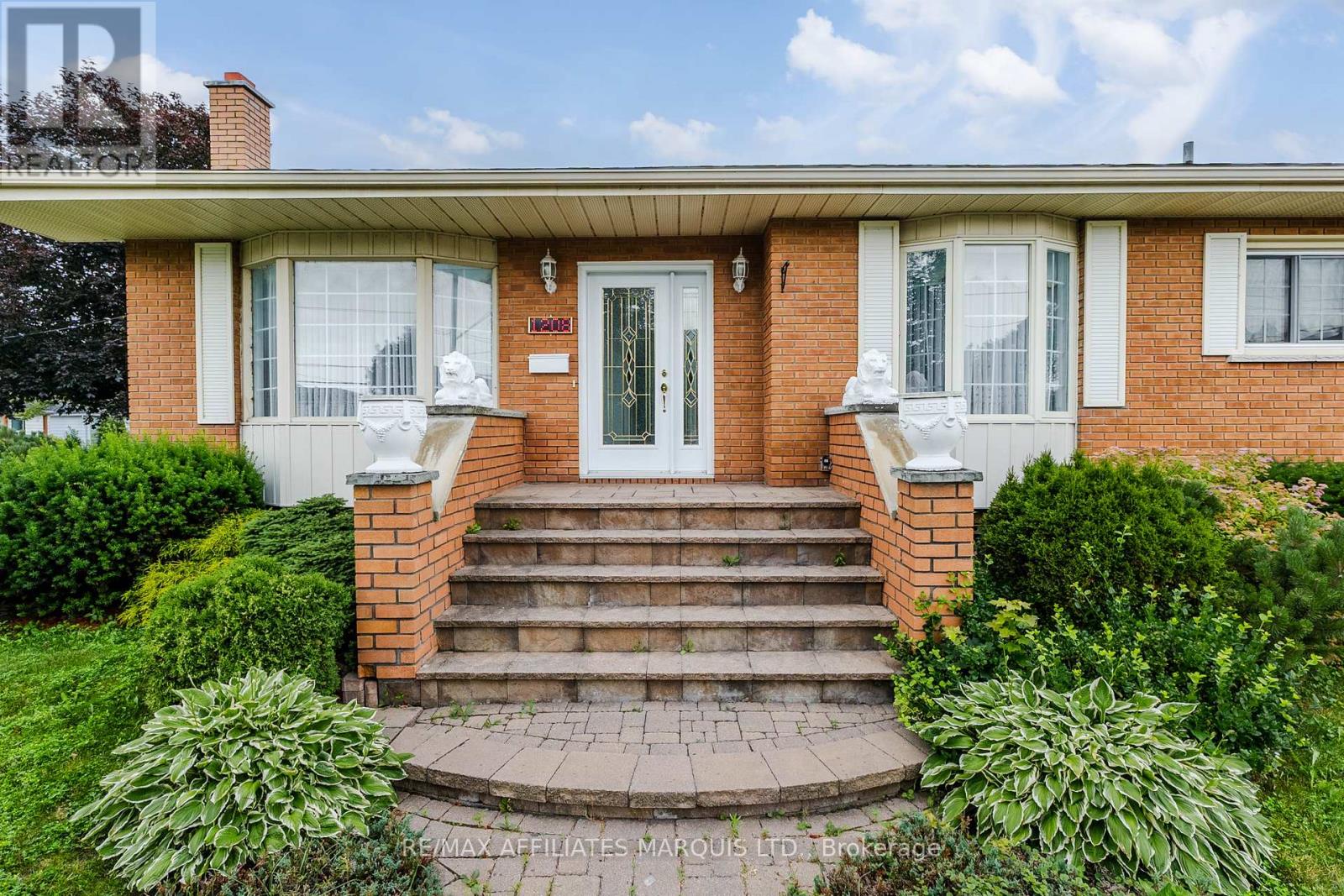 1208 Third Street E, Cornwall, Ontario  K6H 2G2 - Photo 2 - X13514862
