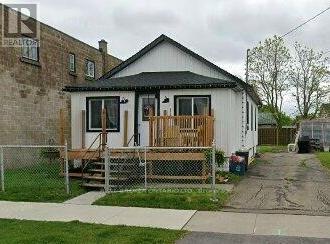 314 Broadway Street, Welland, Ontario  L3C 5L9 - Photo 1 - X13514942