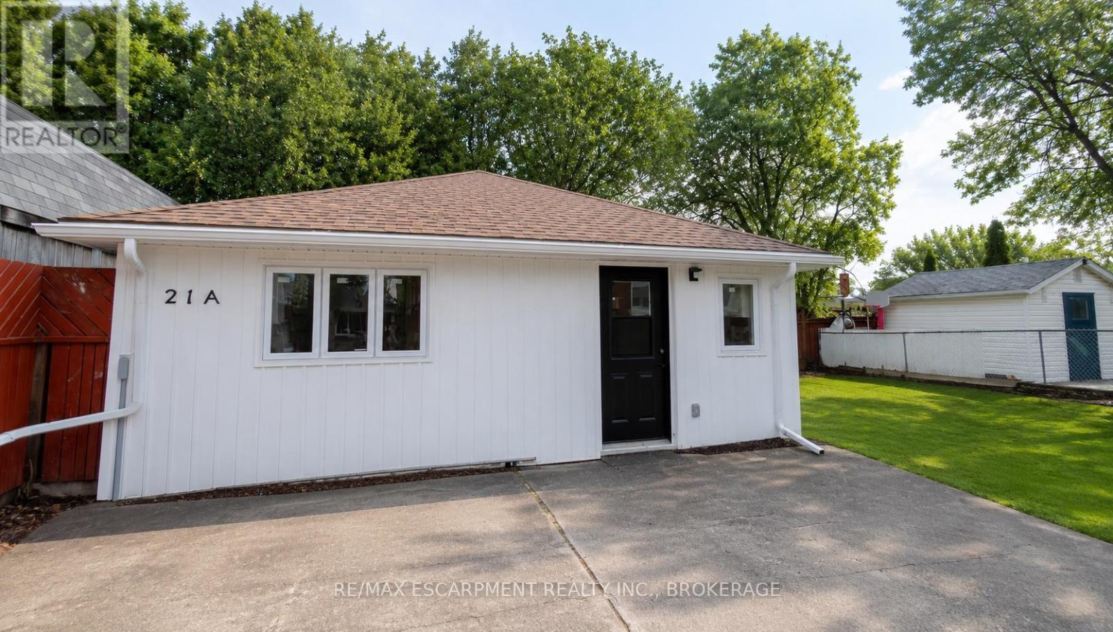 A - 21 Fawell Avenue, St. Catharines, Ontario  L2S 2V5 - Photo 1 - X13514966
