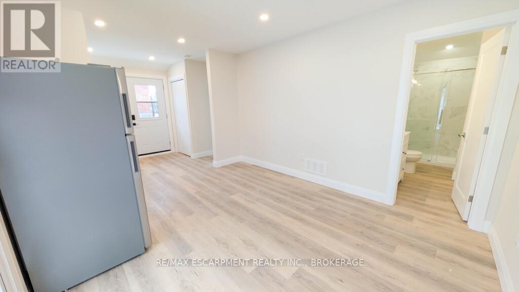 A - 21 Fawell Avenue, St. Catharines, Ontario  L2S 2V5 - Photo 6 - X13514966