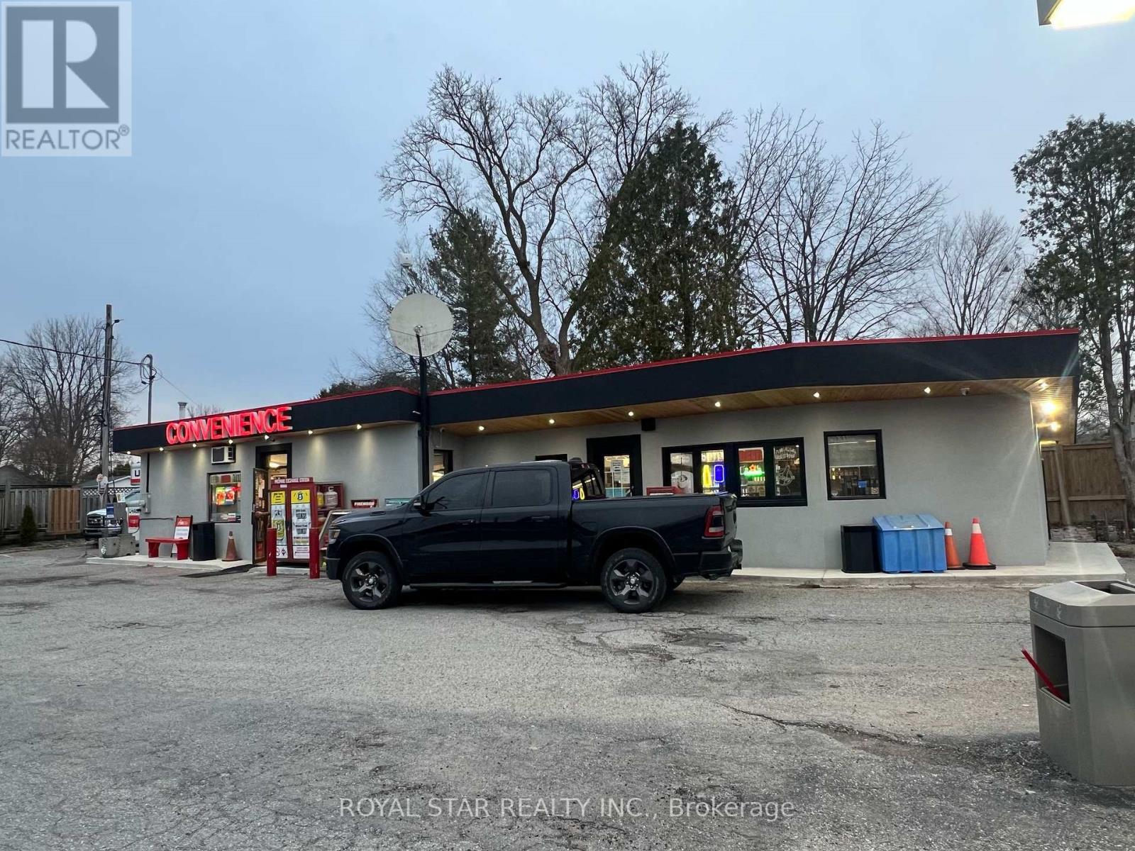 3 WEST STREET N, Norwich, Ontario