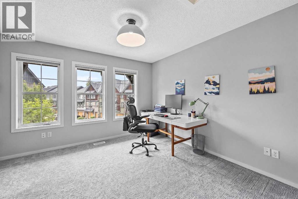328 Ascot Circle Sw, Calgary, Alberta  T3H 0X2 - Photo 28 - A2325855