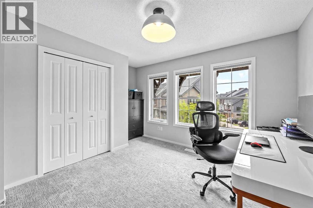 328 Ascot Circle Sw, Calgary, Alberta  T3H 0X2 - Photo 29 - A2325855