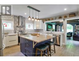 325 MCPHERSON STREET, gravenhurst (muskoka (s)), Ontario