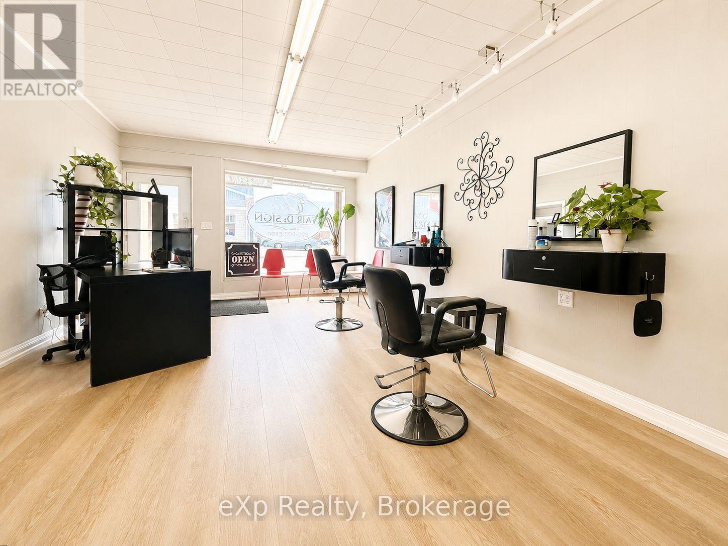 114 Durham Street E, Brockton, Ontario  N0G 2V0 - Photo 4 - X13514700