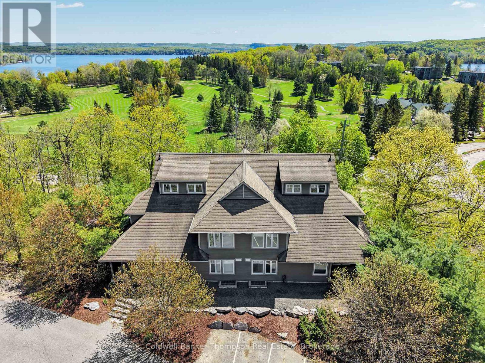302 - 1 Tree Tops Lane, Huntsville, Ontario P1H 1A9 - Photo 2 - X13514790