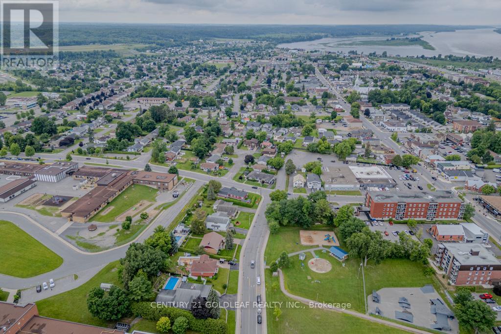 1549 Du Parc Avenue, Clarence-Rockland, Ontario  K4K 1C3 - Photo 45 - X13513310