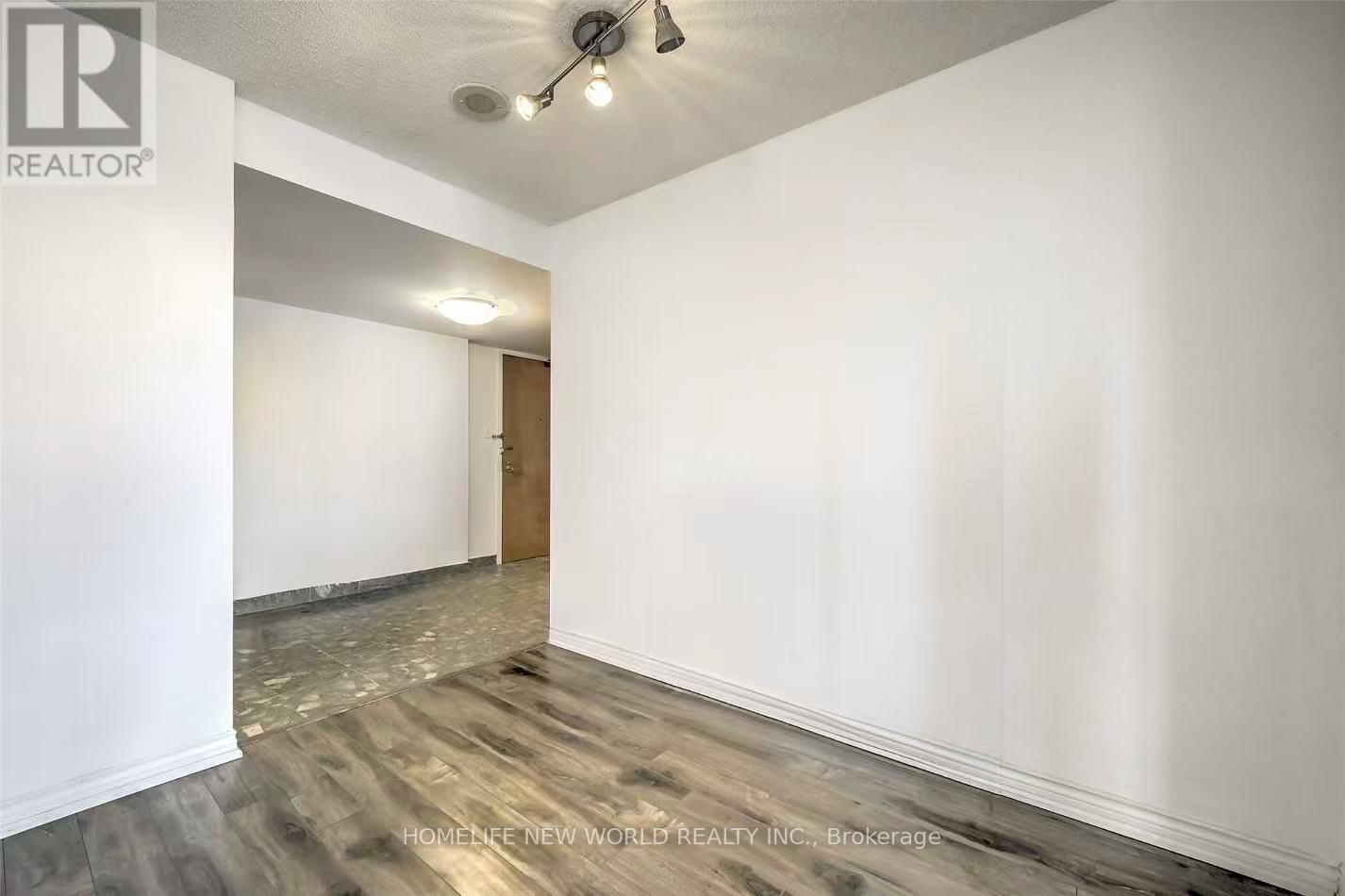 705 - 260 Doris Avenue, Toronto, Ontario  M2N 6X9 - Photo 4 - C13514758