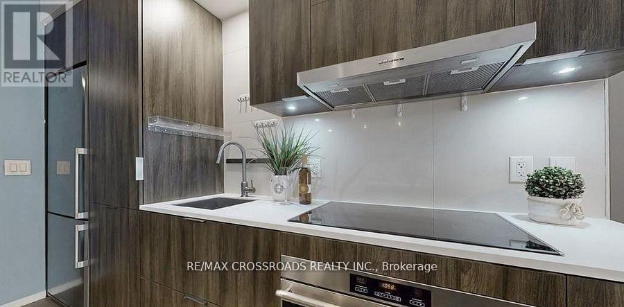 3208 - 1 Bloor Street, Toronto, Ontario  M4W 0A8 - Photo 13 - C13514786