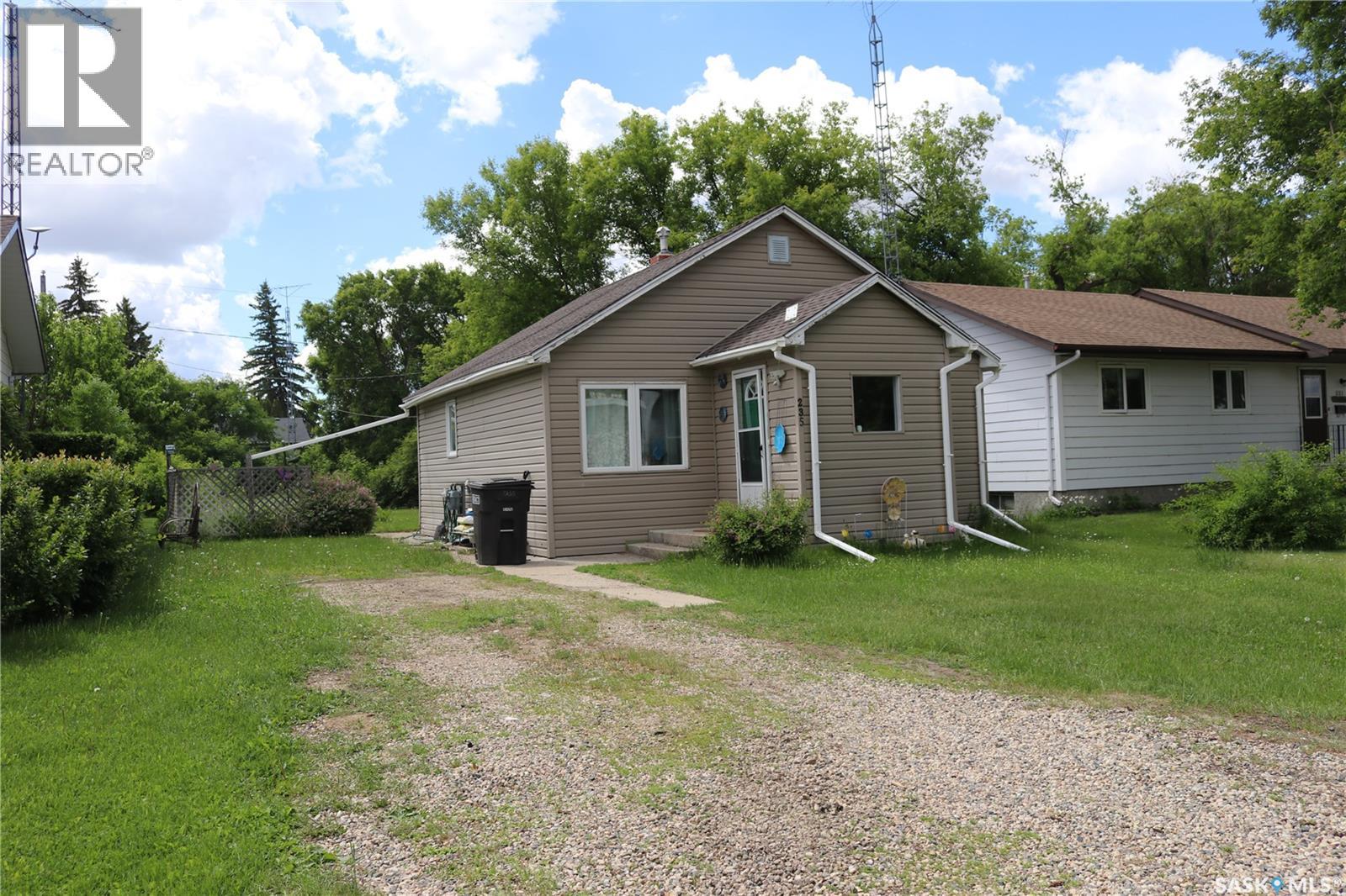 235 Gilbert Street, Drake, Saskatchewan  S0K 1H0 - Photo 1 - SK041302
