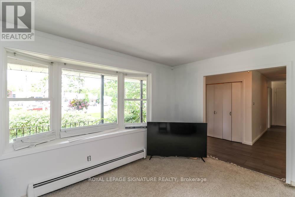 1729 Mosley Street, Wasaga Beach, Ontario  L9Z 1Z8 - Photo 5 - S13514980