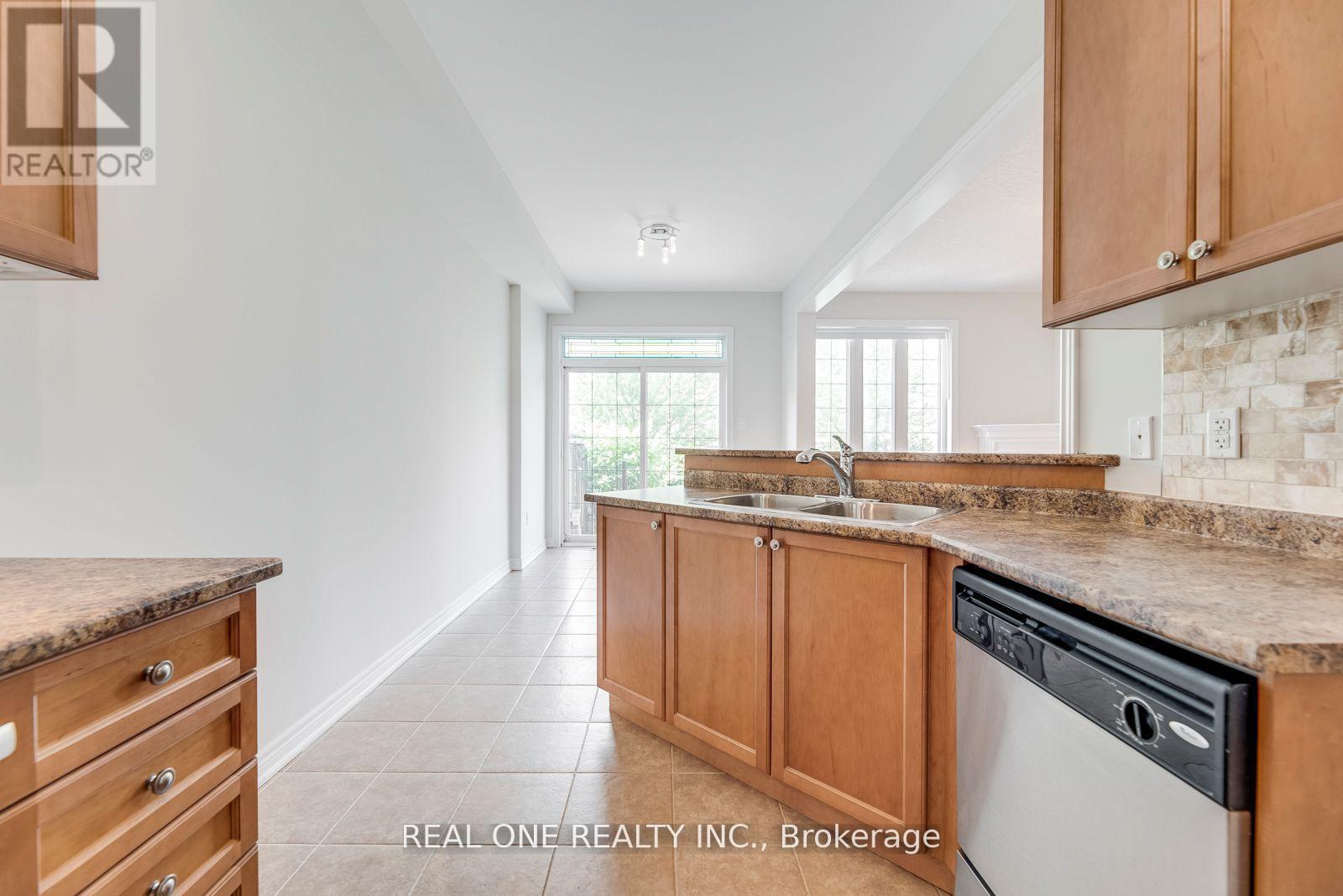 1263 Craigleith Road, Oakville, Ontario  L6H 0B6 - Photo 11 - W13514648