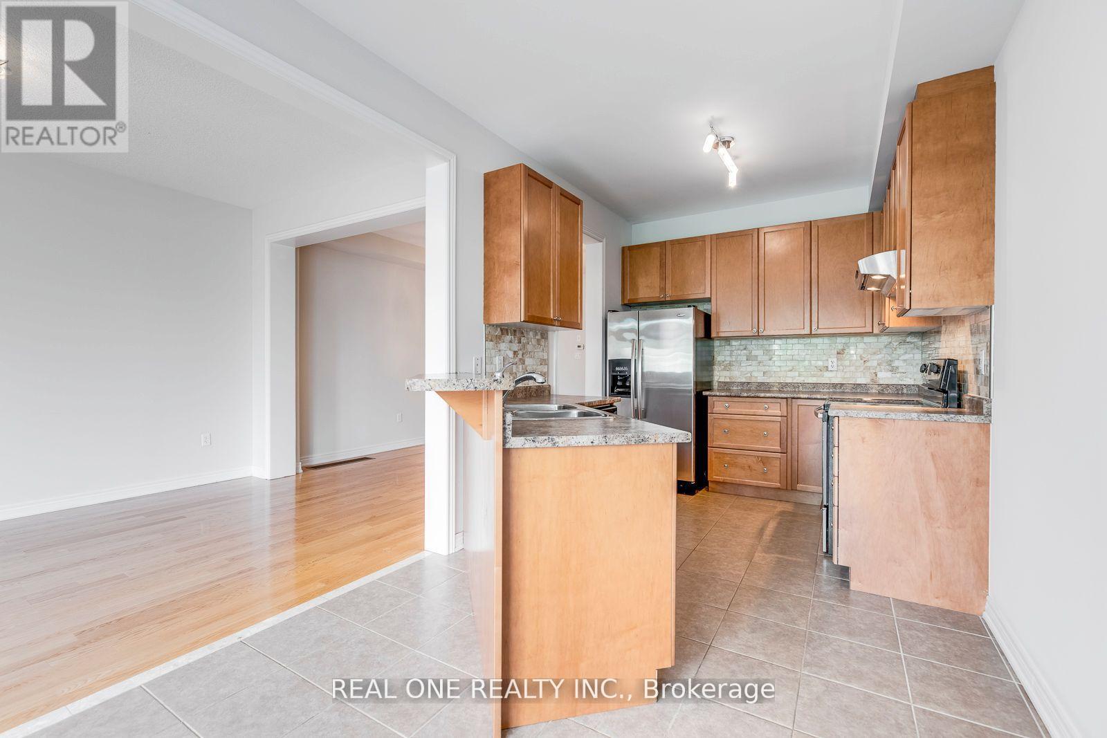 1263 Craigleith Road, Oakville, Ontario  L6H 0B6 - Photo 13 - W13514648