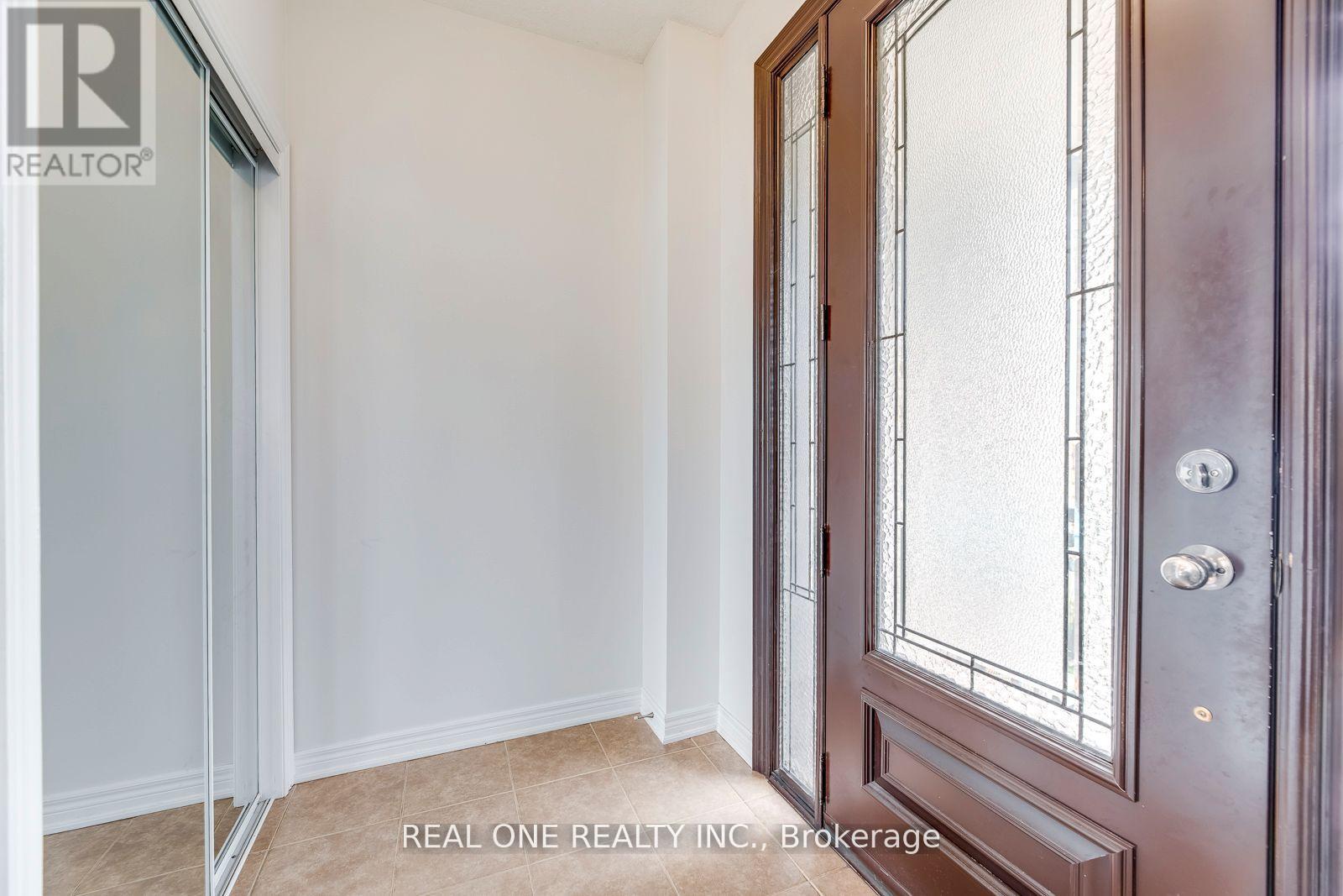 1263 Craigleith Road, Oakville, Ontario  L6H 0B6 - Photo 4 - W13514648