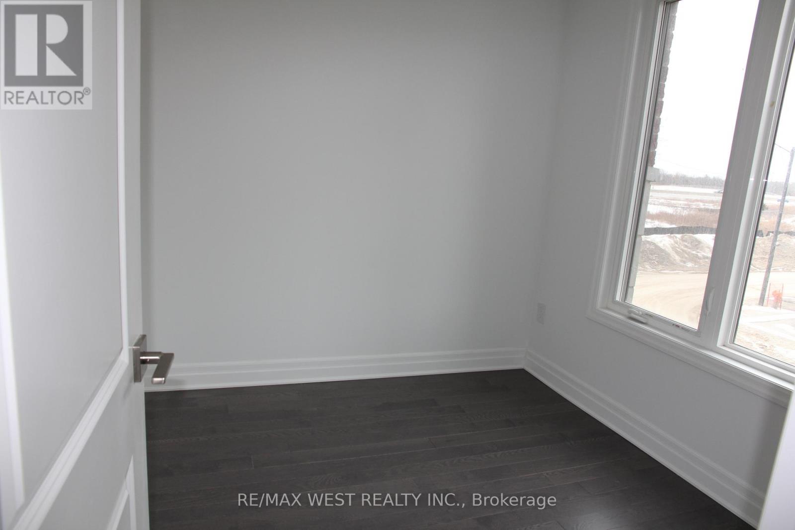4124 Raybria Way, Mississauga, Ontario  L5M 2S8 - Photo 10 - W13514718