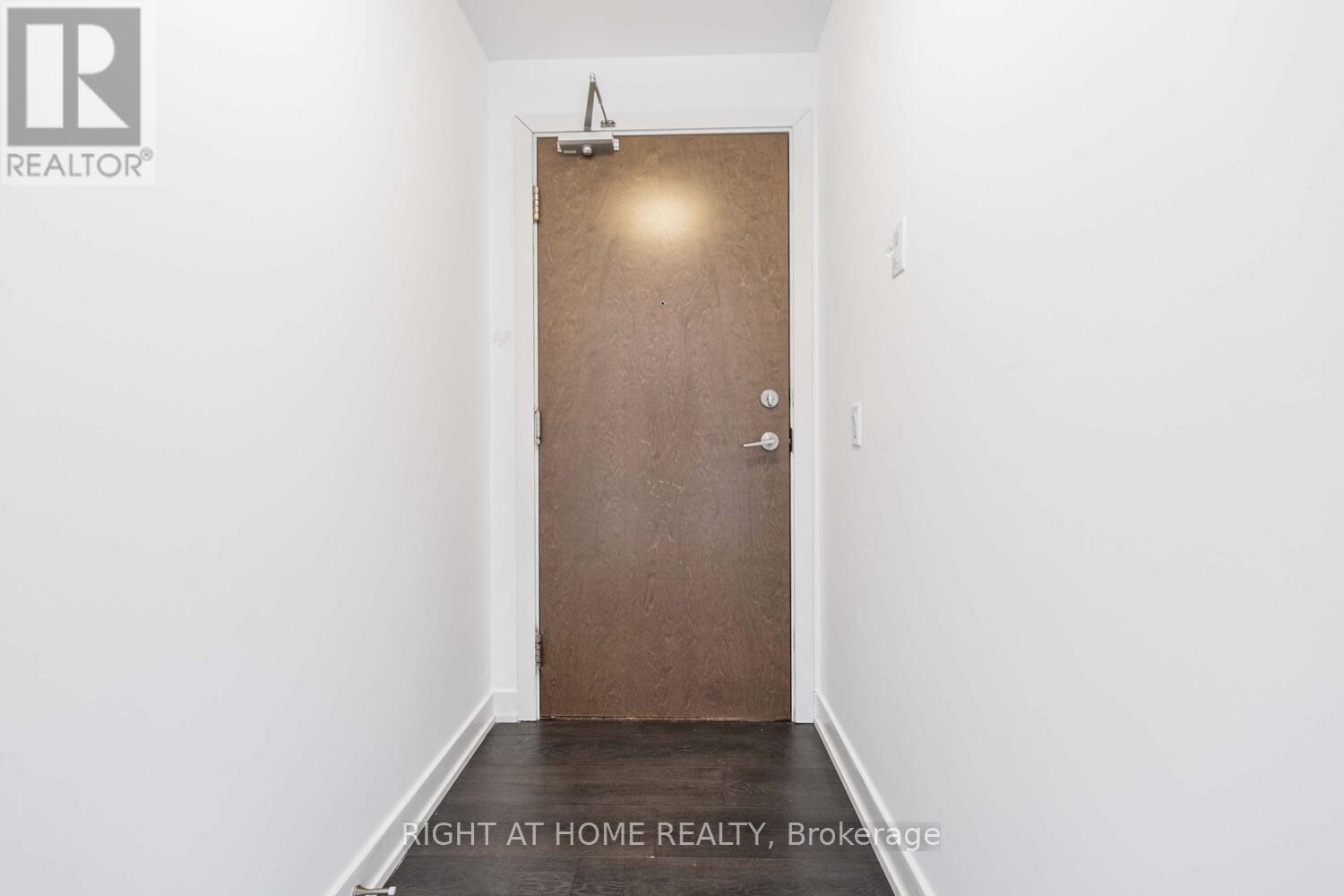 2806 - 2212 Lake Shore Boulevard W, Toronto, Ontario  M8V 0C2 - Photo 2 - W13514742