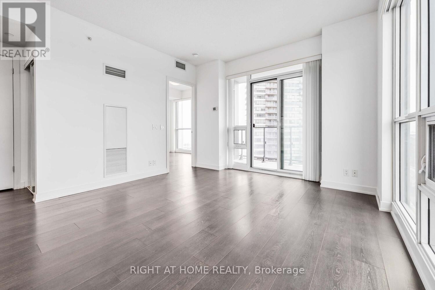 2806 - 2212 Lake Shore Boulevard W, Toronto, Ontario  M8V 0C2 - Photo 6 - W13514742